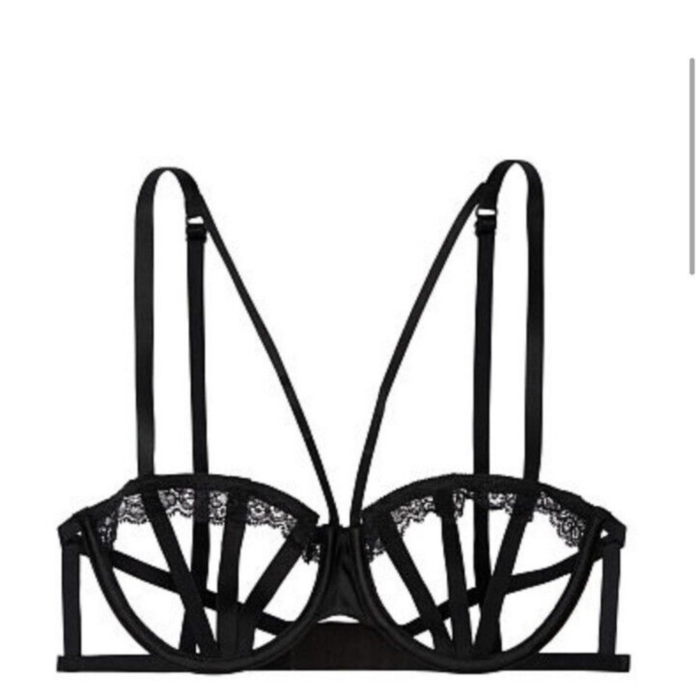 Victoria's Secret Very Sexy Strappy Underwire Balconet Bra Black Sz 34C NWT